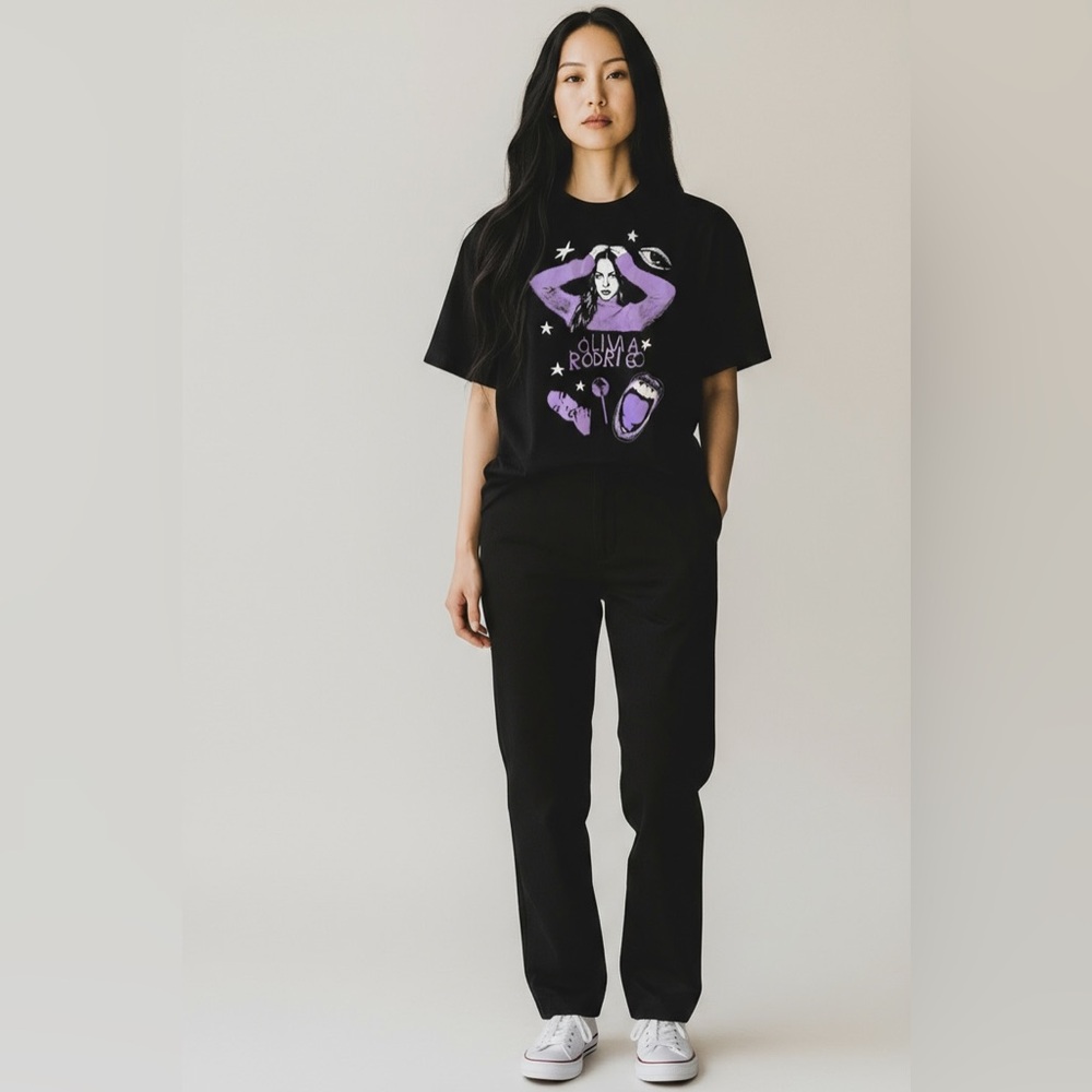 Olivia Rodrigo Graphic Band Short Sleeve Tee - Picture 2 of 4